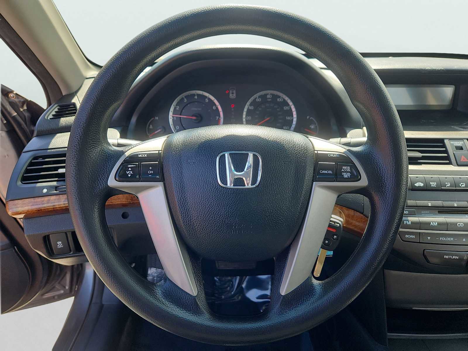 Used 2011 Honda Accord EX image 22