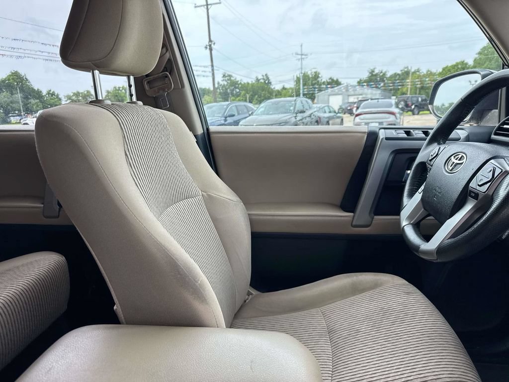Used 2016 Toyota 4Runner SR5 RWD image 30