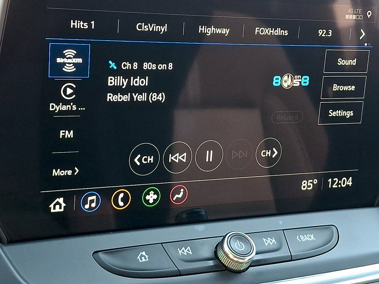 Used 2023 Chevrolet Blazer LT FWD image 16