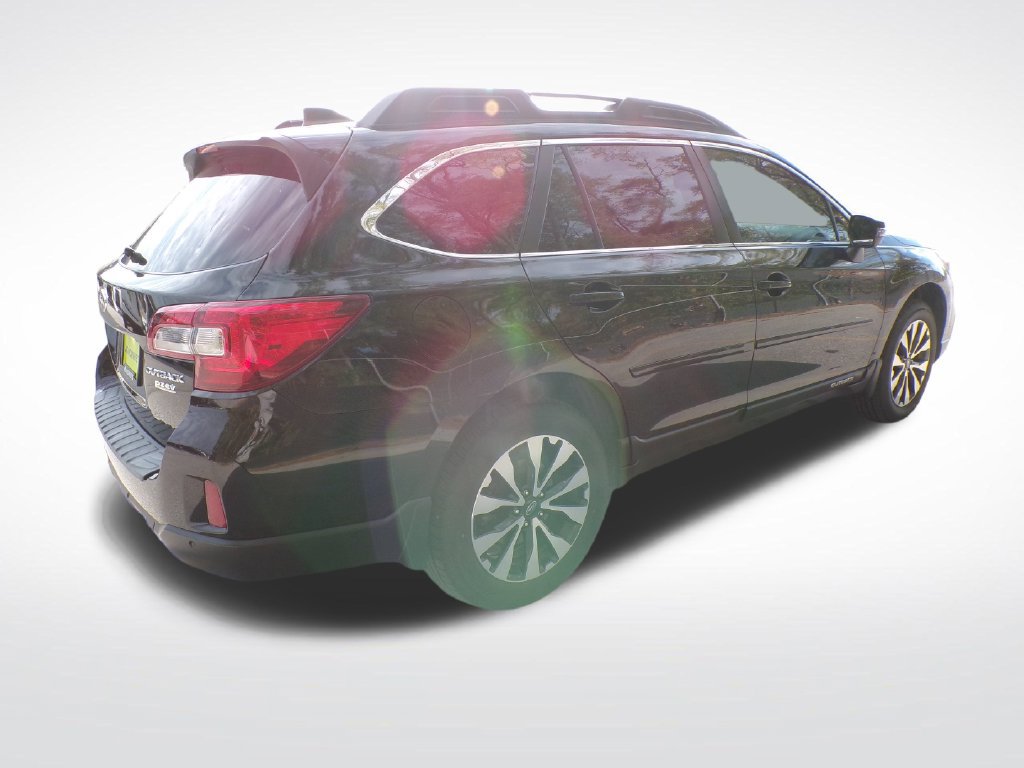 Used 2017 Subaru Outback 2.5i Limited AWD/4WD image 7
