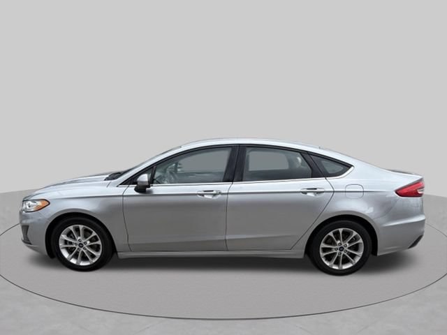 Used 2020 Ford Fusion SE FWD image 3