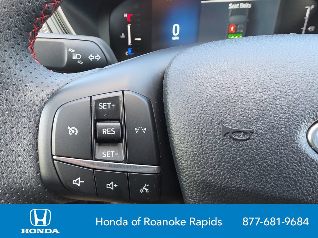 Used 2025 Ford Escape ST-Line FWD image 24