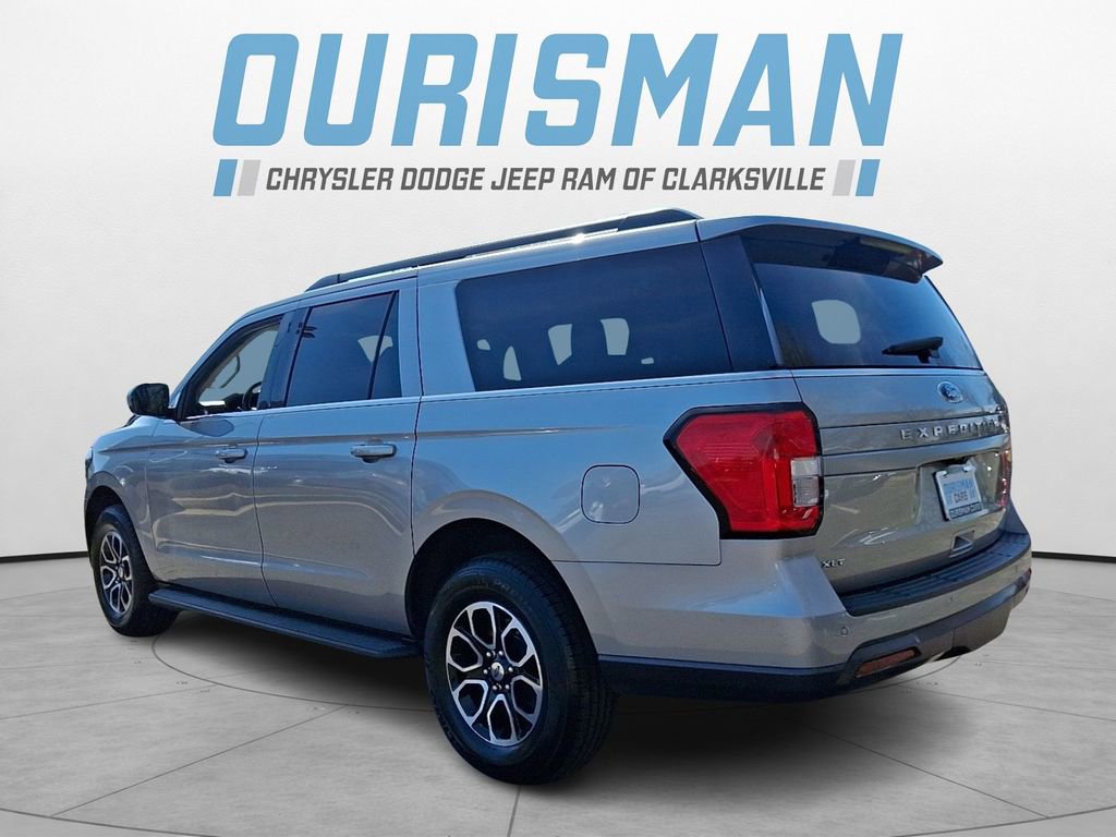 Used 2024 Ford Expedition Max XLT image 4