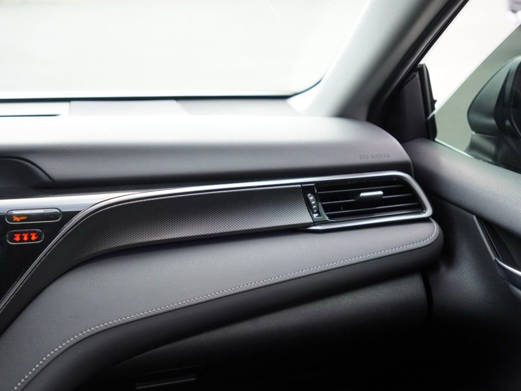 Used 2024 Toyota Camry XSE image 26