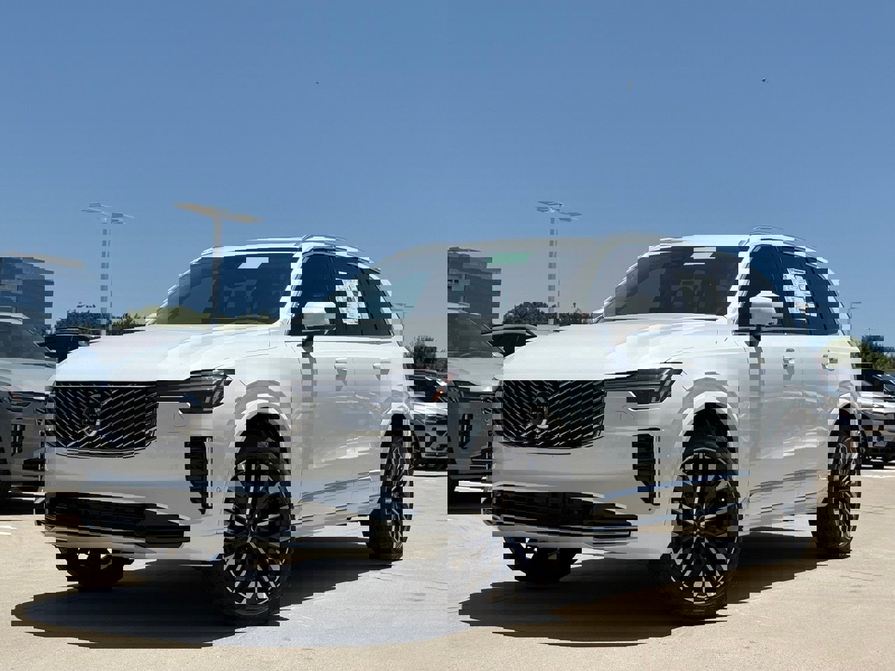 New 2026 Volvo XC90 B6 Ultra