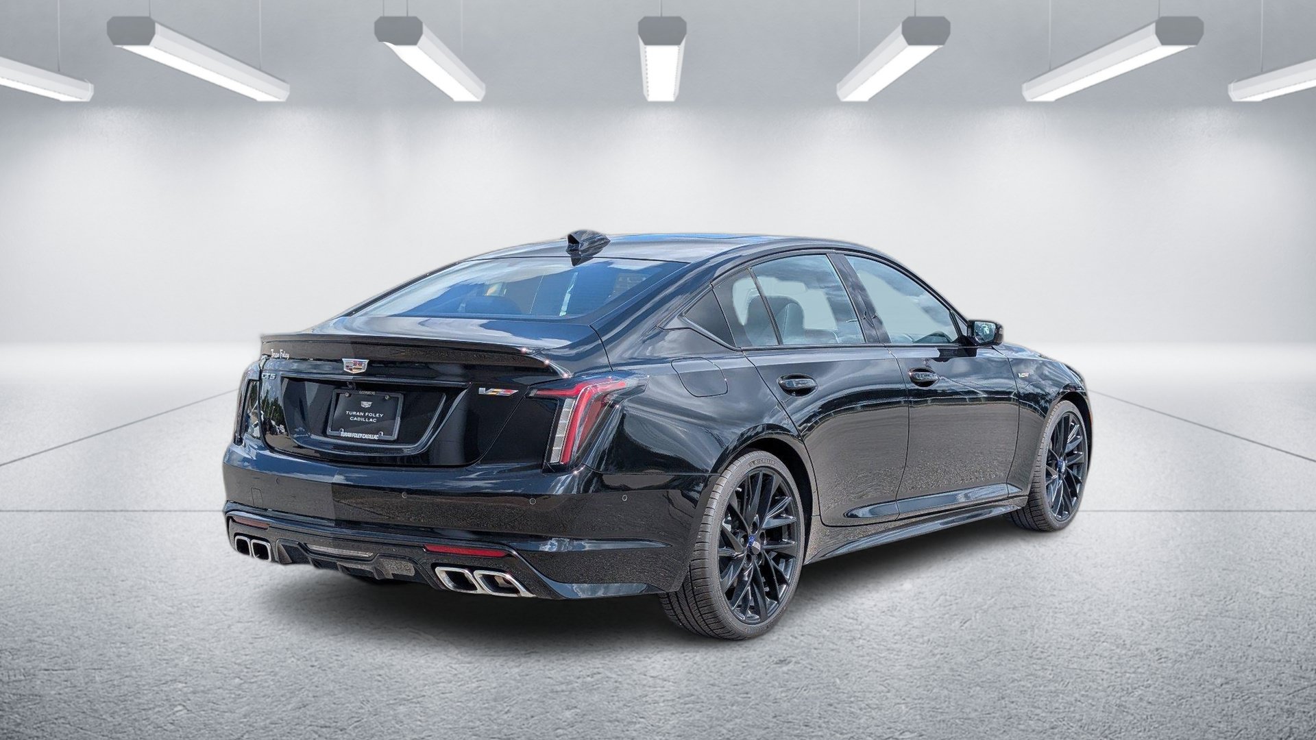 Certified 2025 Cadillac CT5 V w/ LPO, Blue Accent Package RWD image 7