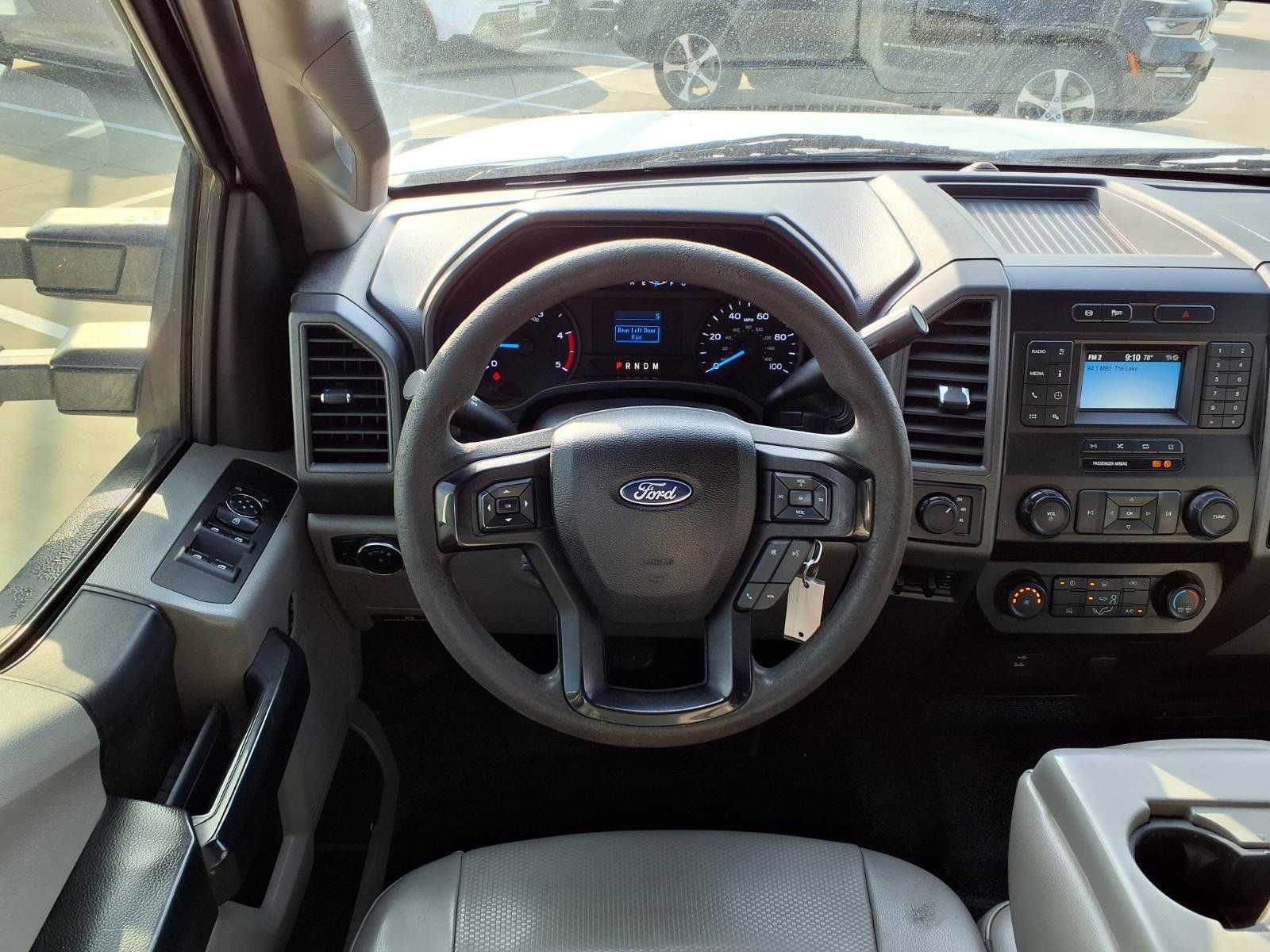 Used 2020 Ford F350 XL w/ Power Equipment Group image 15