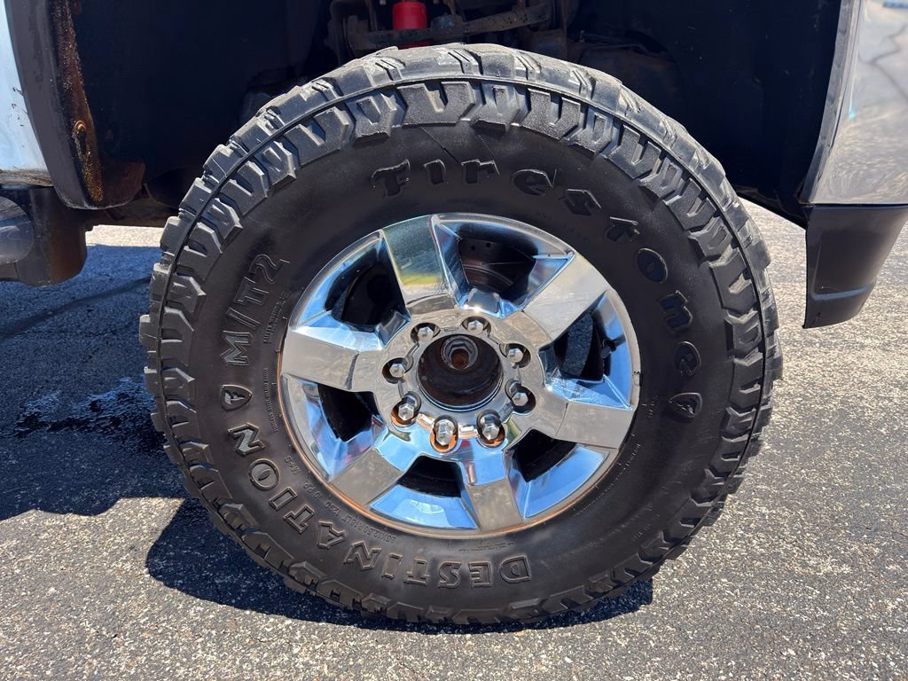 Used 2016 GMC Sierra 2500 SLT w/ Suspension Package, Off-Road AWD/4WD image 21