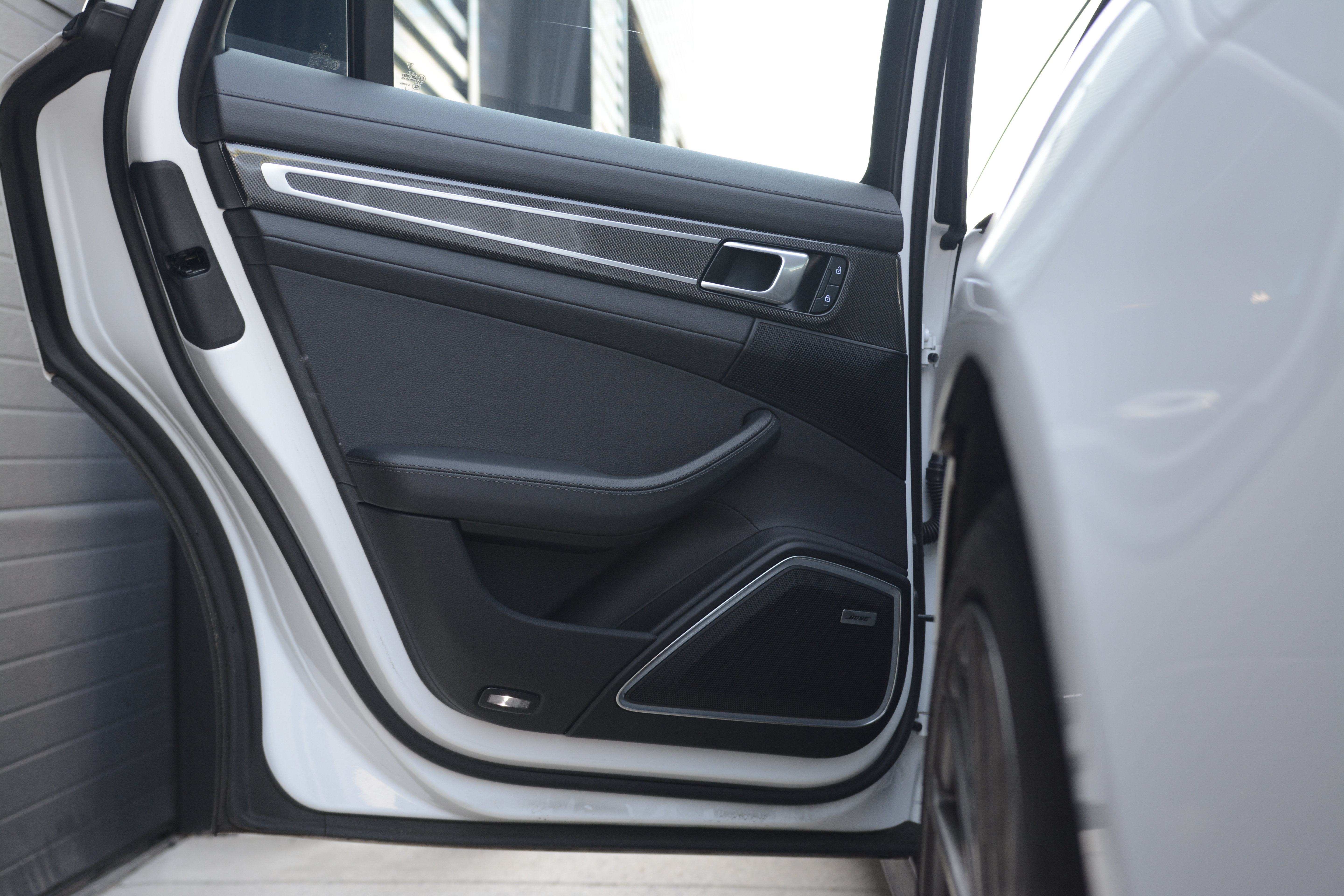 Certified 2023 Porsche Panamera Platinum Edition RWD image 33