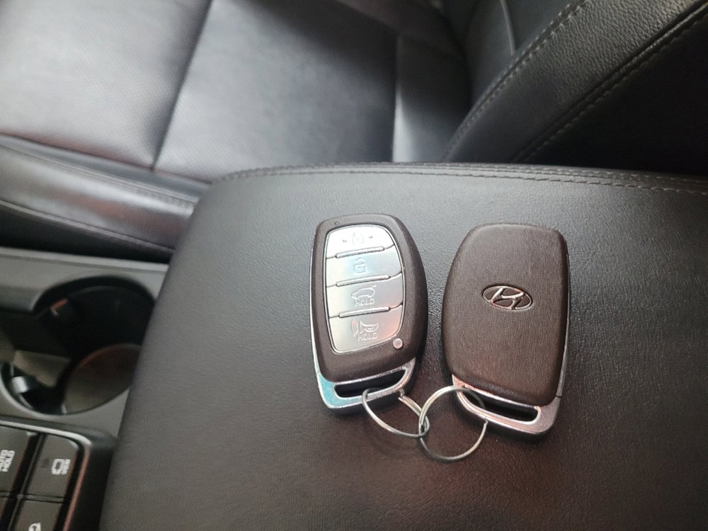 Used 2019 Hyundai Tucson Limited AWD/4WD image 32