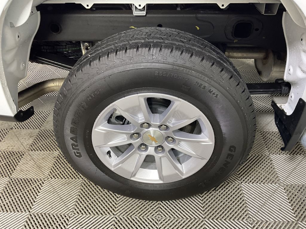 Used 2025 Chevrolet Silverado 1500 W/T RWD image 10