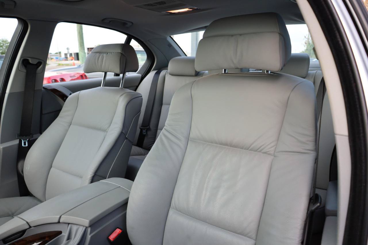 Used 2007 BMW 530i Sedan RWD image 6