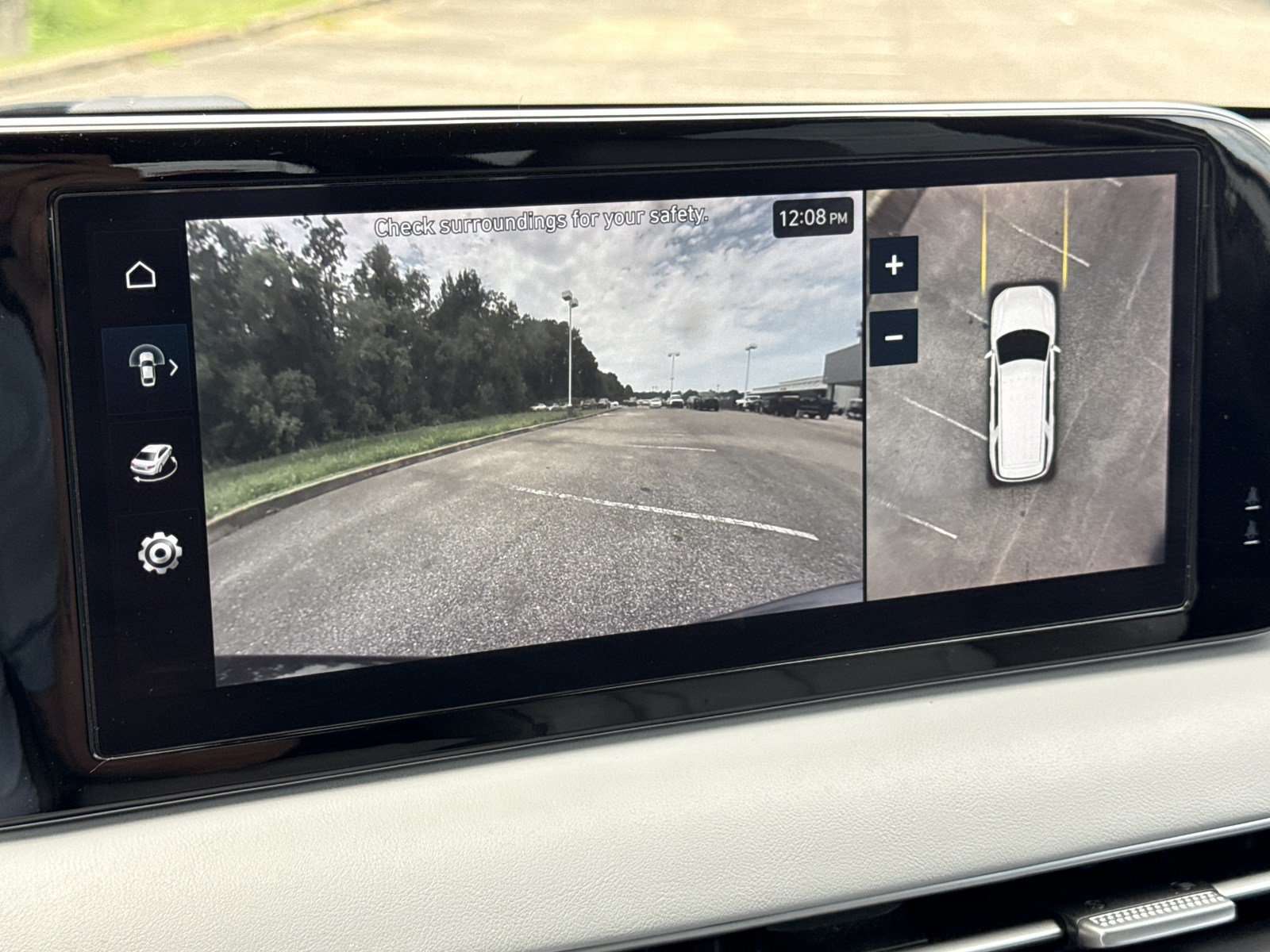 Used 2024 Hyundai Palisade SEL FWD image 31