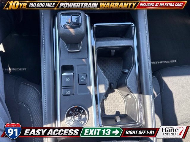 Used 2023 Nissan Pathfinder SV w/ SV Premium Package AWD/4WD image 21