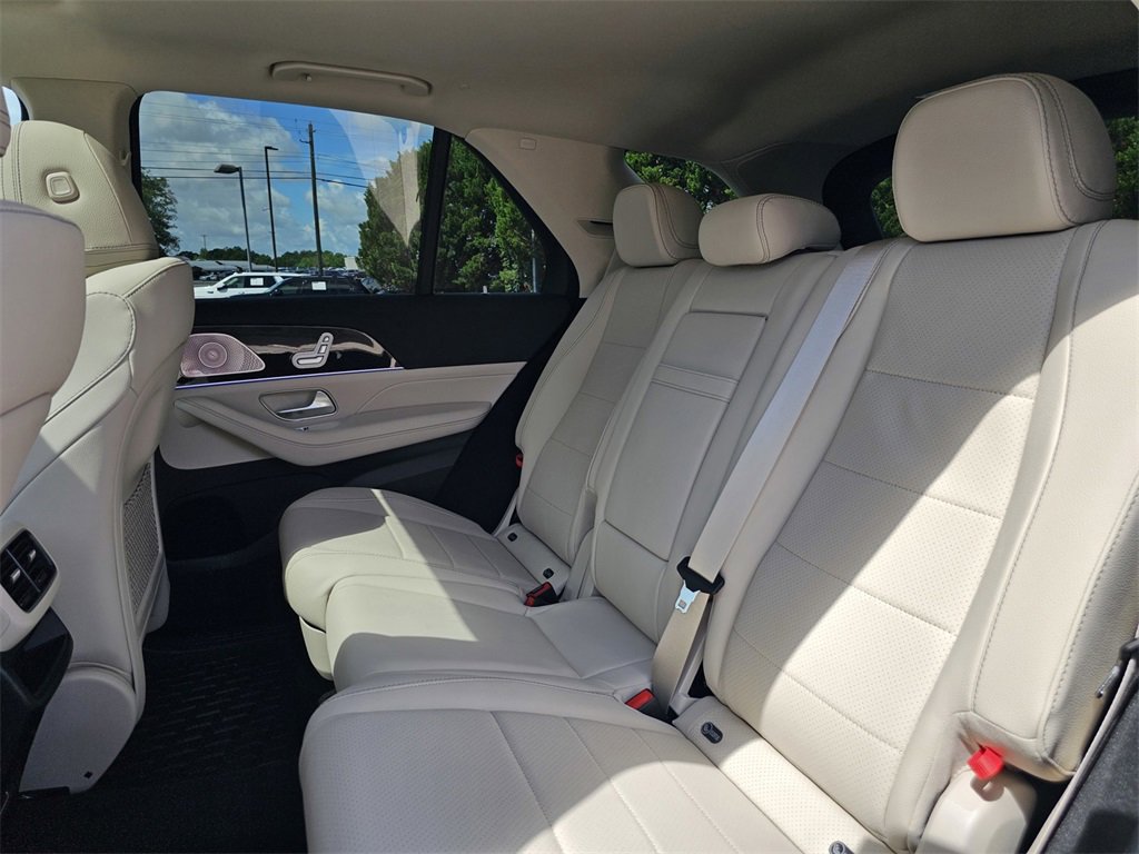 Used 2025 Mercedes-Benz GLE 350 4MATIC image 18