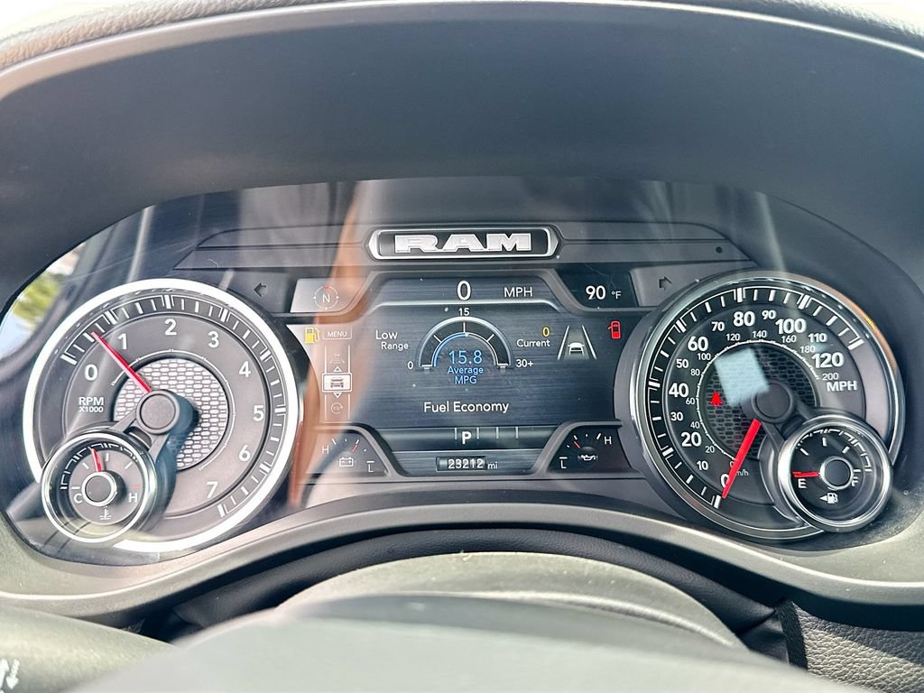 Used 2025 RAM 1500 Warlock AWD/4WD image 13