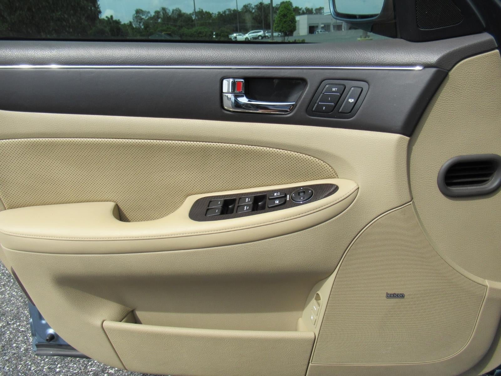 Used 2010 Hyundai Genesis 3.8 w/ Premium Pkg 2 RWD image 20