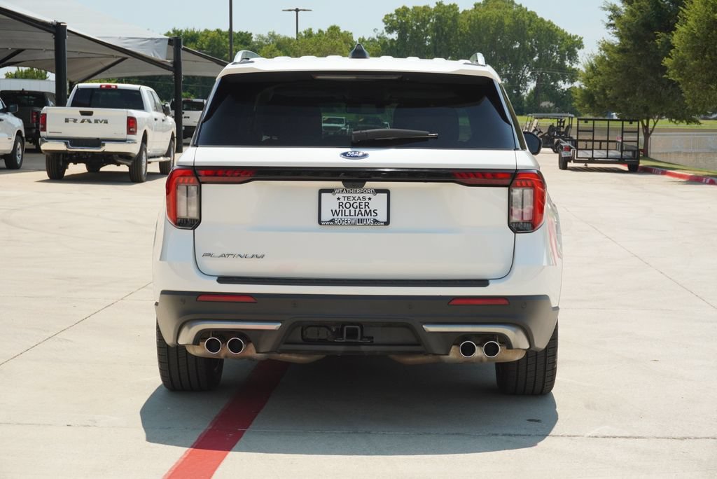 Used 2025 Ford Explorer Platinum w/ Ultimate Package RWD image 4