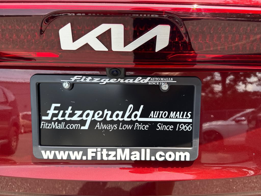 Used 2024 Kia Carnival SX FWD image 26