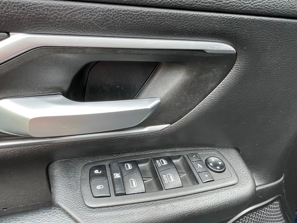 Used 2021 RAM 1500 Big Horn image 30