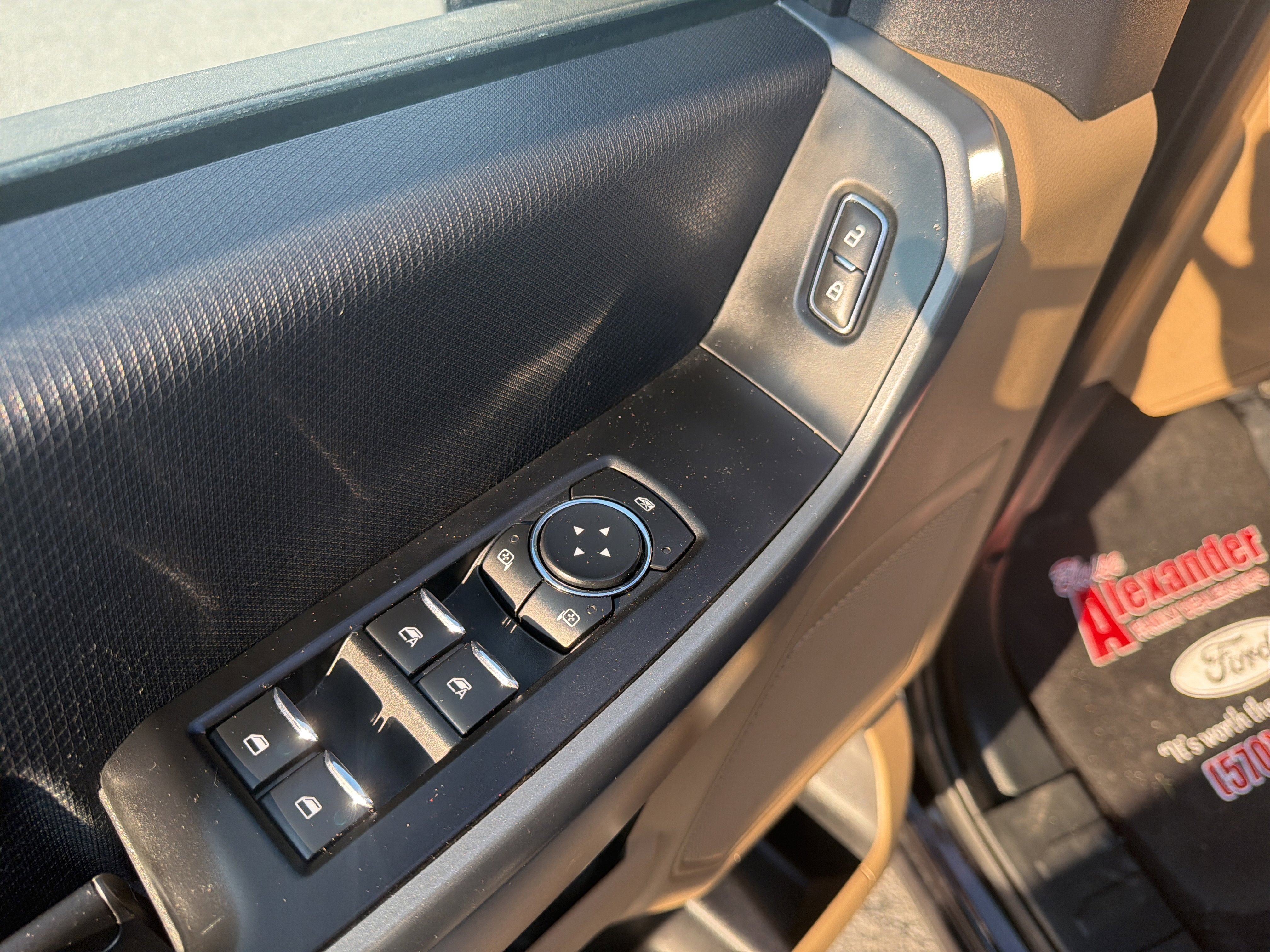 Used 2023 Ford F150 XLT image 16