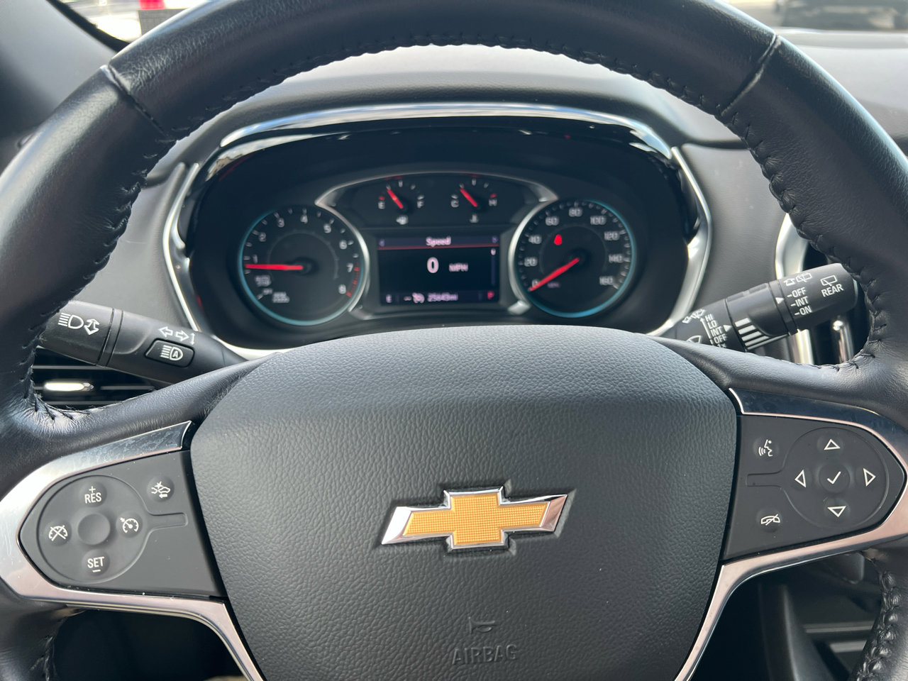 Used 2022 Chevrolet Traverse LT image 20