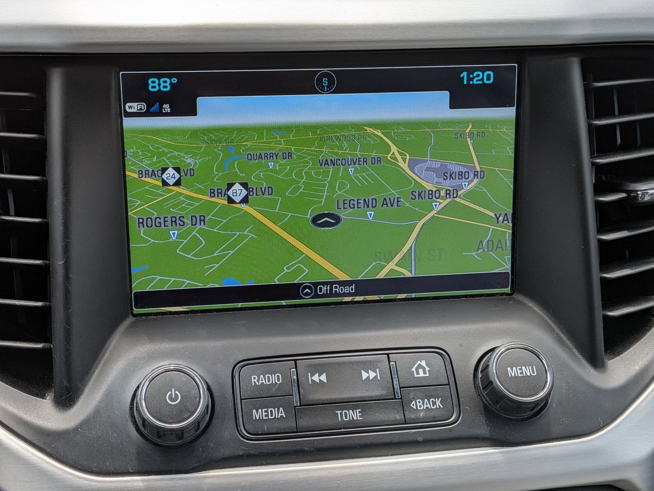 Used 2019 GMC Acadia SLT FWD image 25