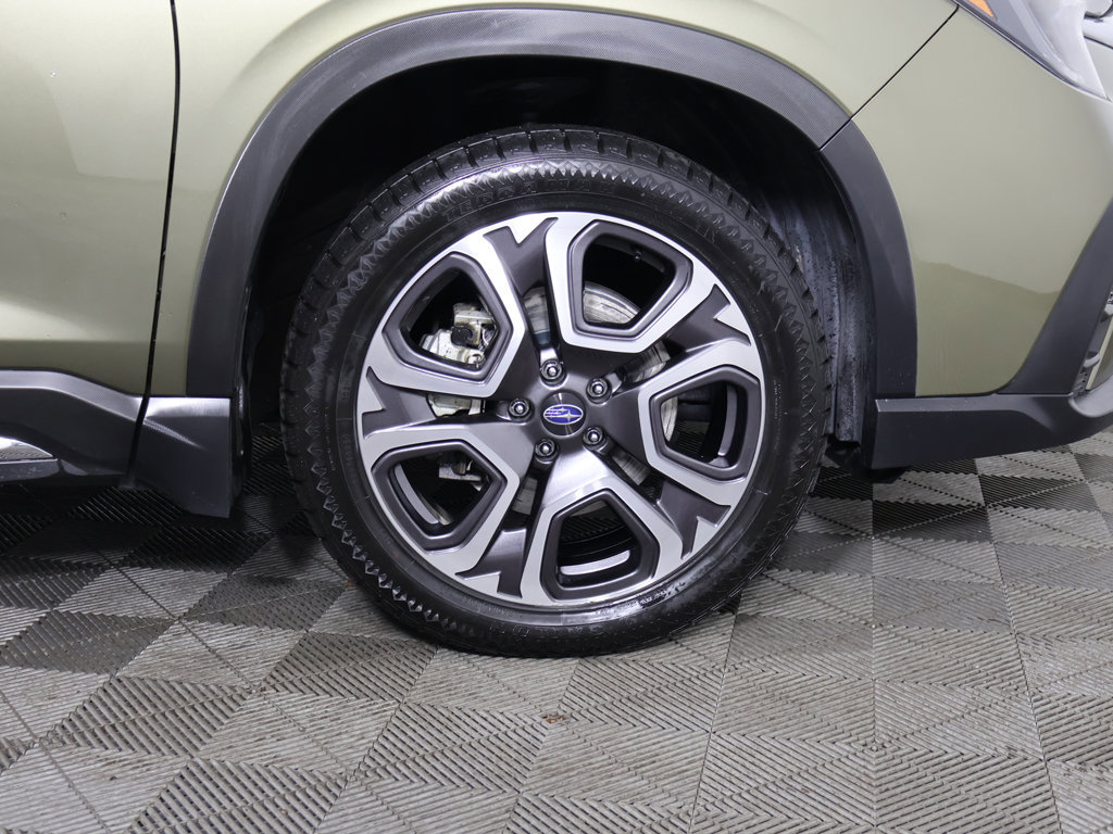 Used 2023 Subaru Ascent Touring AWD/4WD image 31