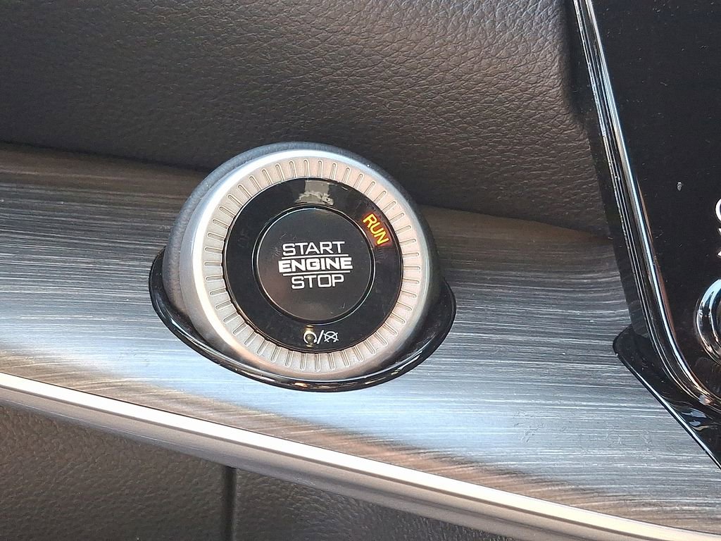 Used 2024 Jeep Wagoneer Series II image 24