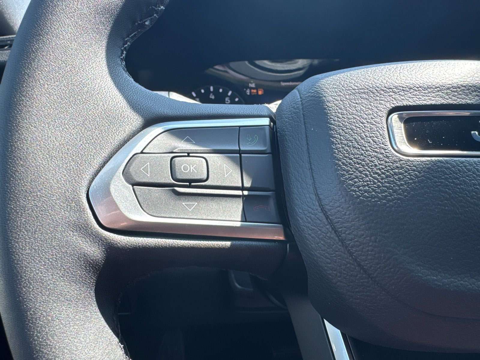 New 2026 Jeep Compass Latitude AWD/4WD image 29