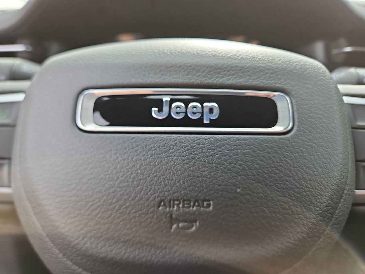 New 2026 Jeep Compass Latitude image 19