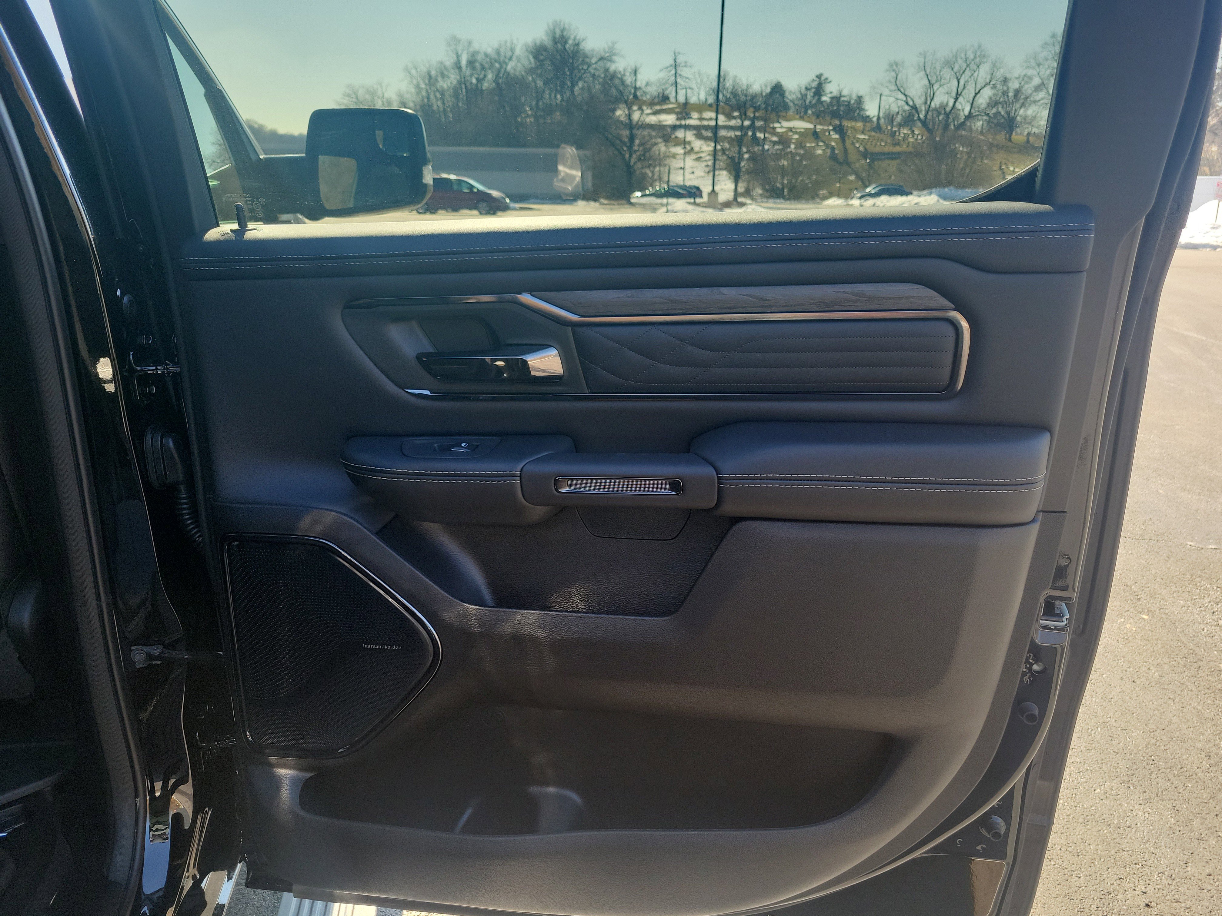 New 2026 RAM 1500 Limited image 28