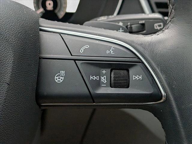 Used 2023 Audi Q5 e Premium Plus w/ Premium Plus Package image 9