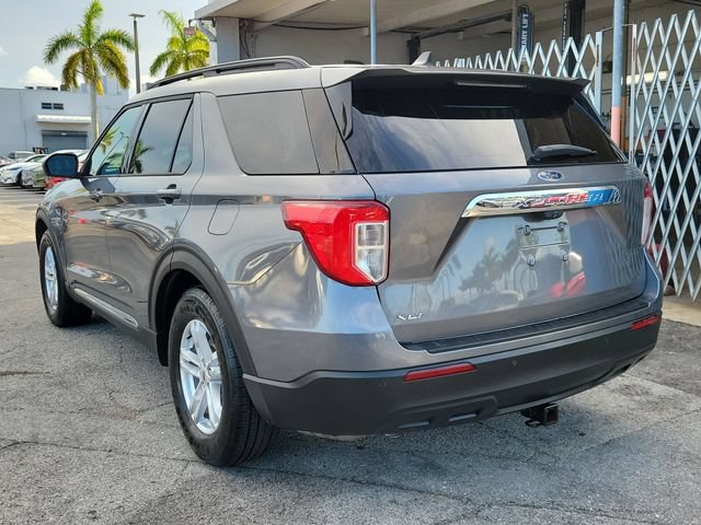 Used 2021 Ford Explorer XLT RWD image 4