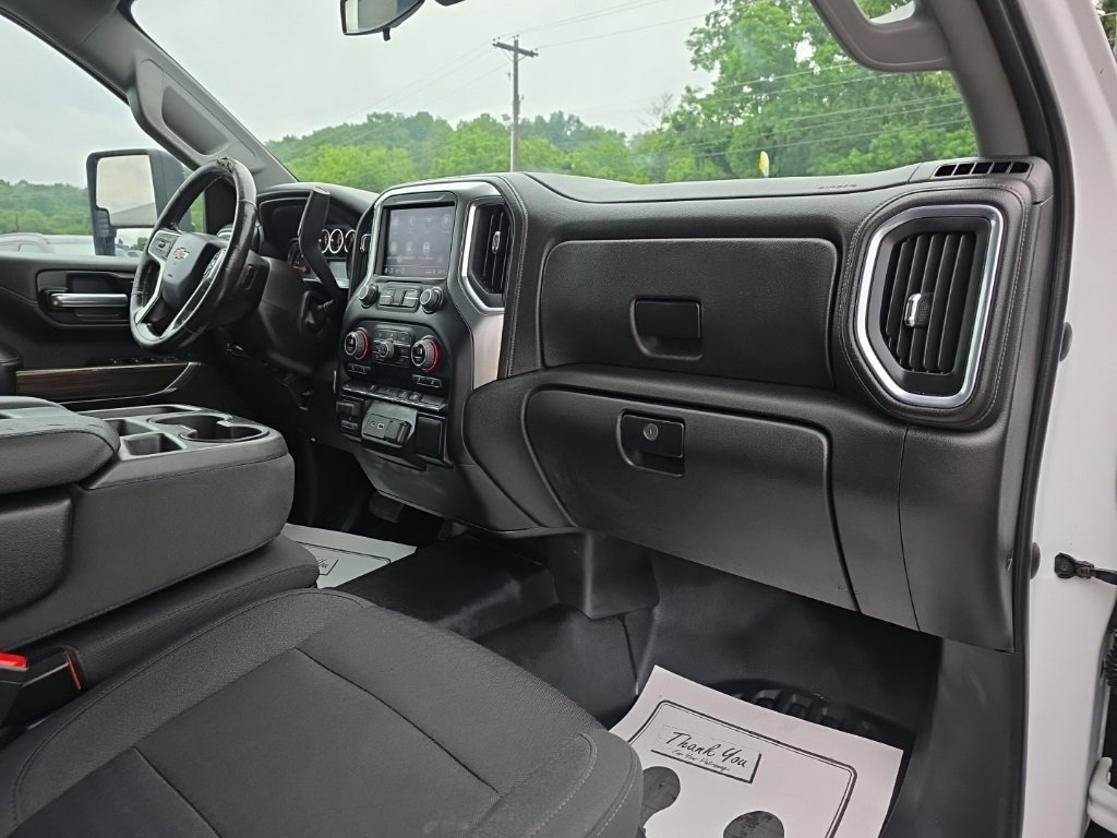Used 2022 Chevrolet Silverado 2500 LT w/ Convenience Package image 18