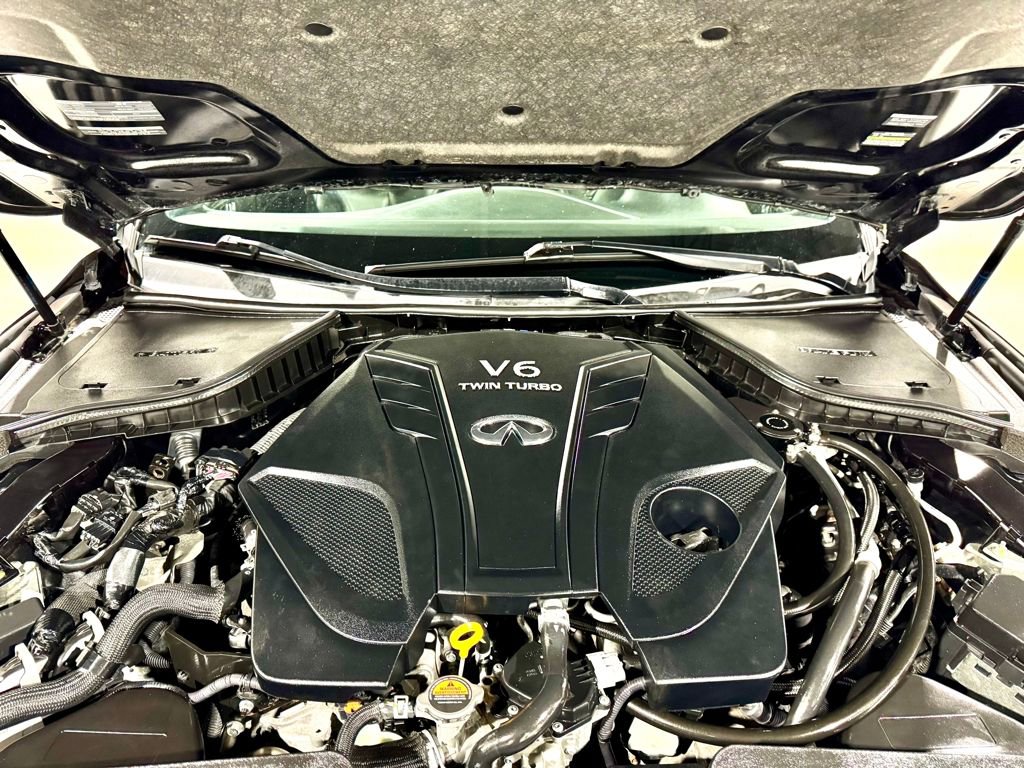 Used 2019 INFINITI Q60 3.0t Luxe image 12