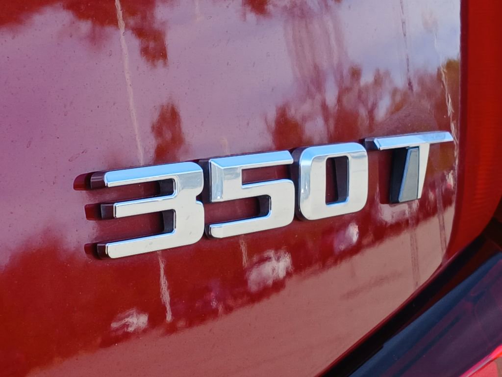 Certified 2024 Cadillac XT4 Premium Luxury AWD/4WD image 21