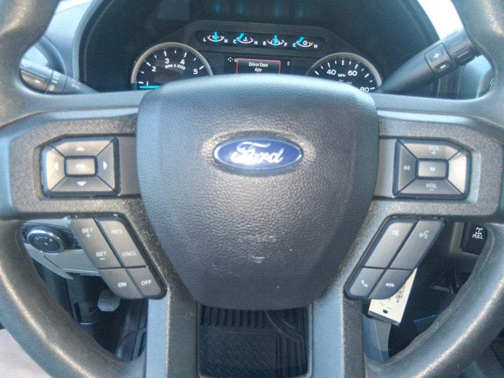 Used 2021 Ford F250 4x4 Crew Cab Super Duty image 11