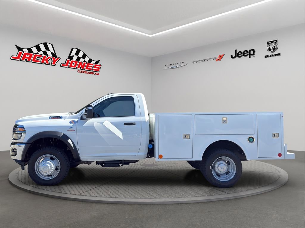 New 2026 RAM 5500 Tradesman w/ Chrome Appearance Group AWD/4WD image 3