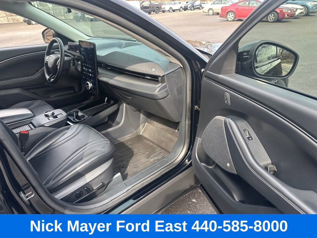 Used 2024 Ford Mustang Mach-E Premium image 11