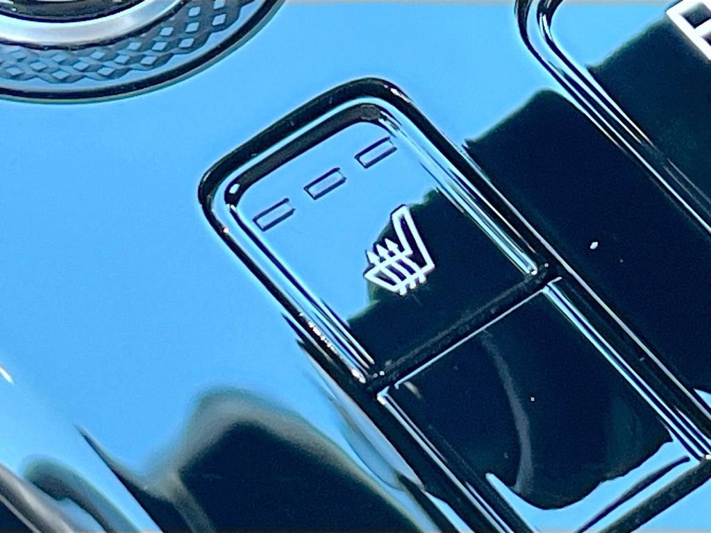 Certified 2024 Kia Niro EX image 24