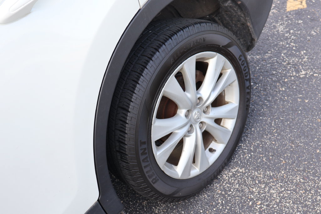 Used 2013 Toyota RAV4 Limited AWD/4WD image 47
