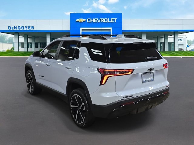 New 2026 Chevrolet Equinox RS w/ Convenience Package III FWD image 10