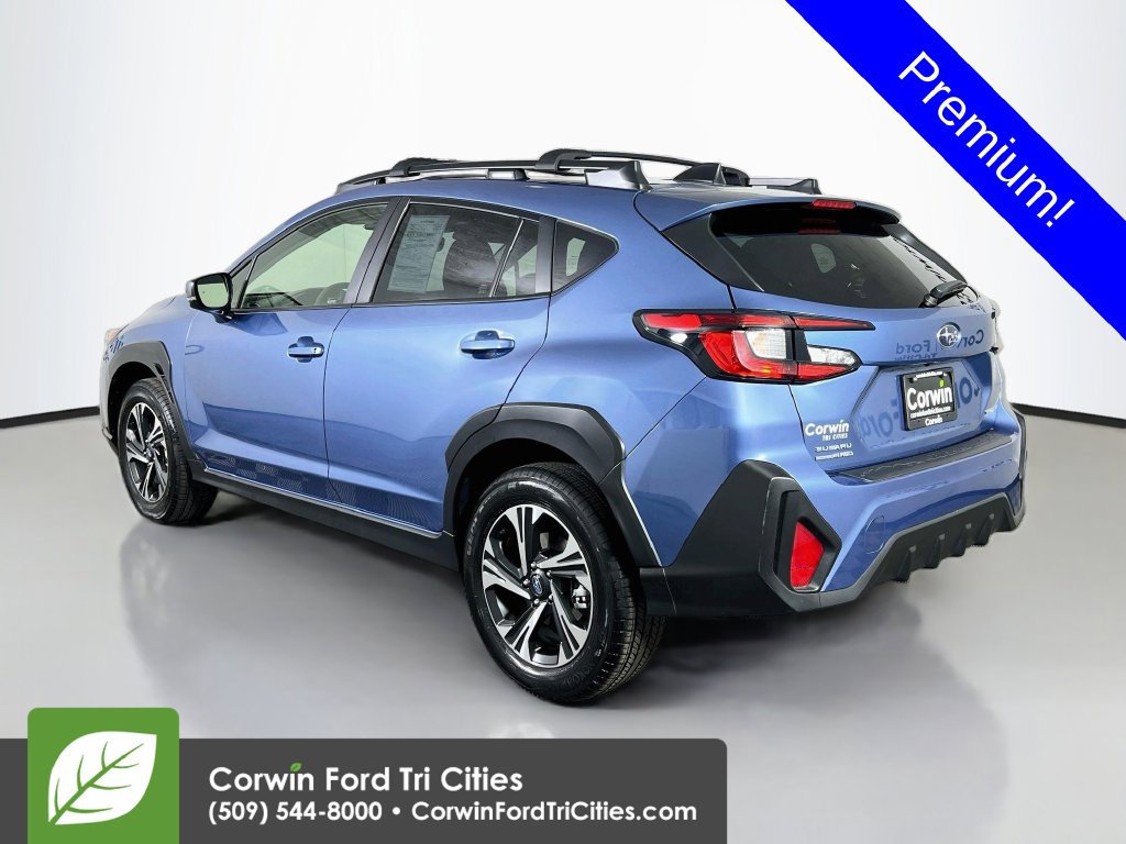 Used 2024 Subaru Crosstrek 2.0i Premium AWD/4WD image 11