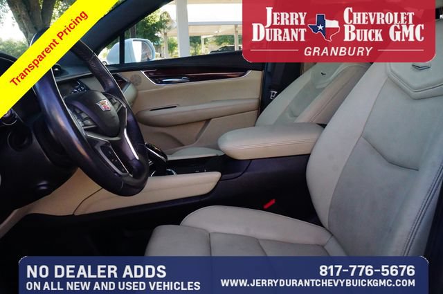 Used 2017 Cadillac XT5 Premium Luxury FWD image 18