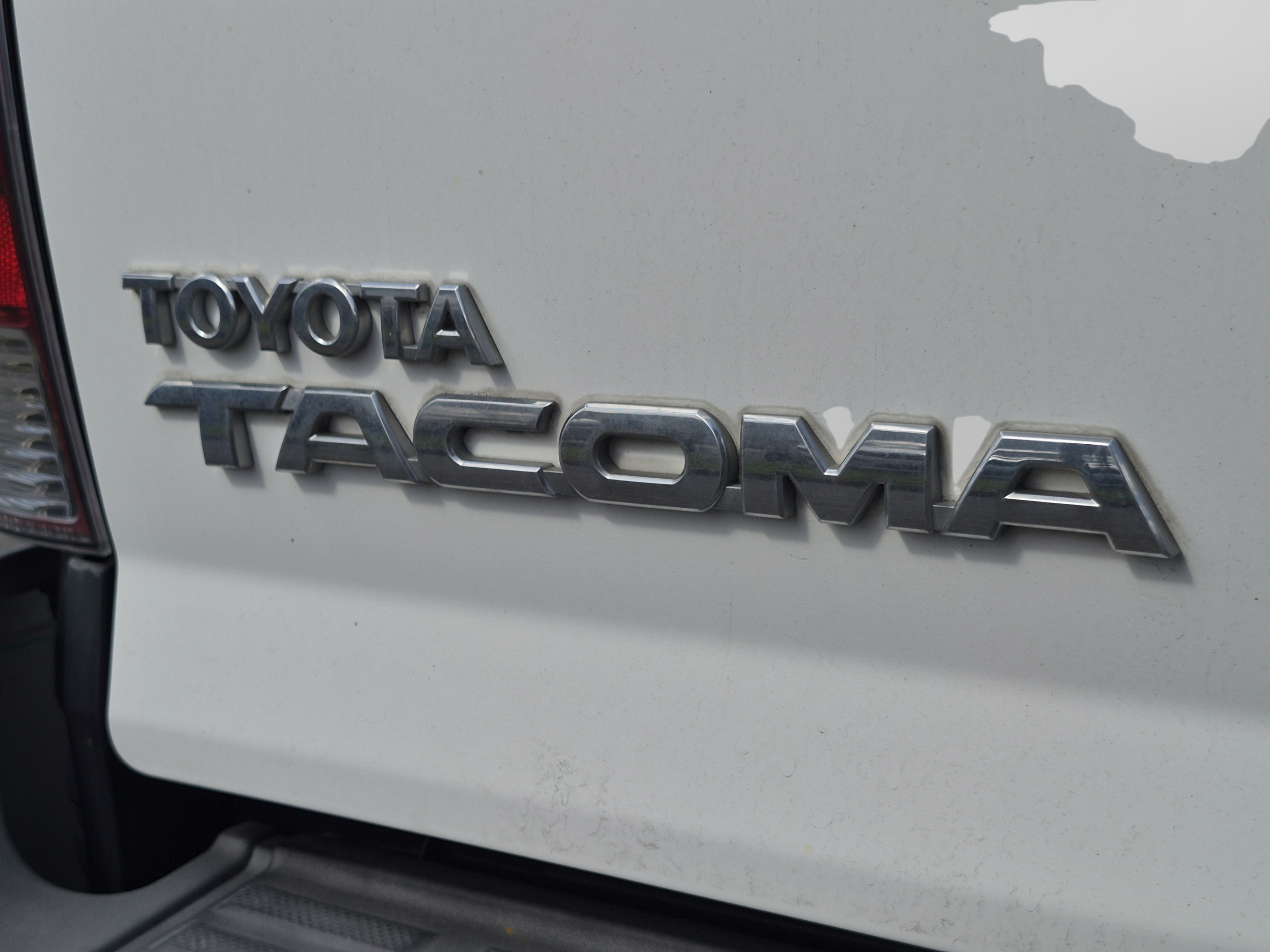 Used 2015 Toyota Tacoma PreRunner w/ TRD Sport Package RWD image 26