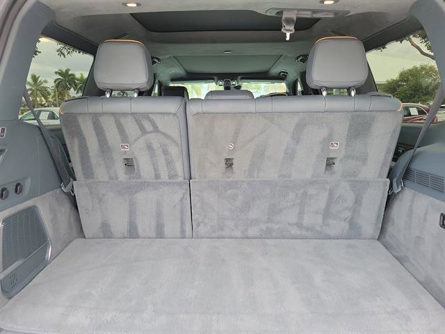 Used 2023 Jeep Grand Wagoneer Series II image 34