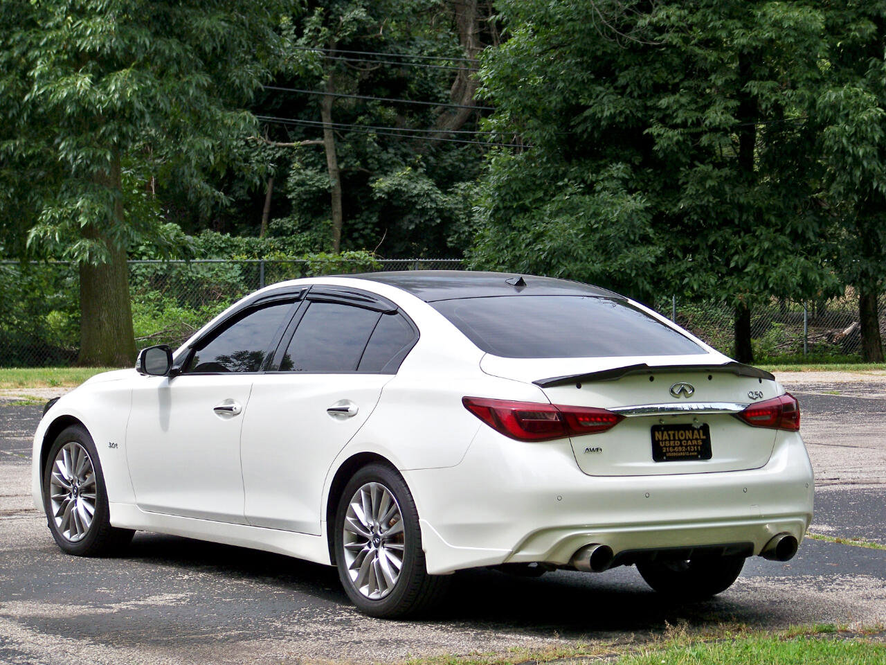 Used 2018 INFINITI Q50 Luxe w/ Cargo Package (L95) image 5