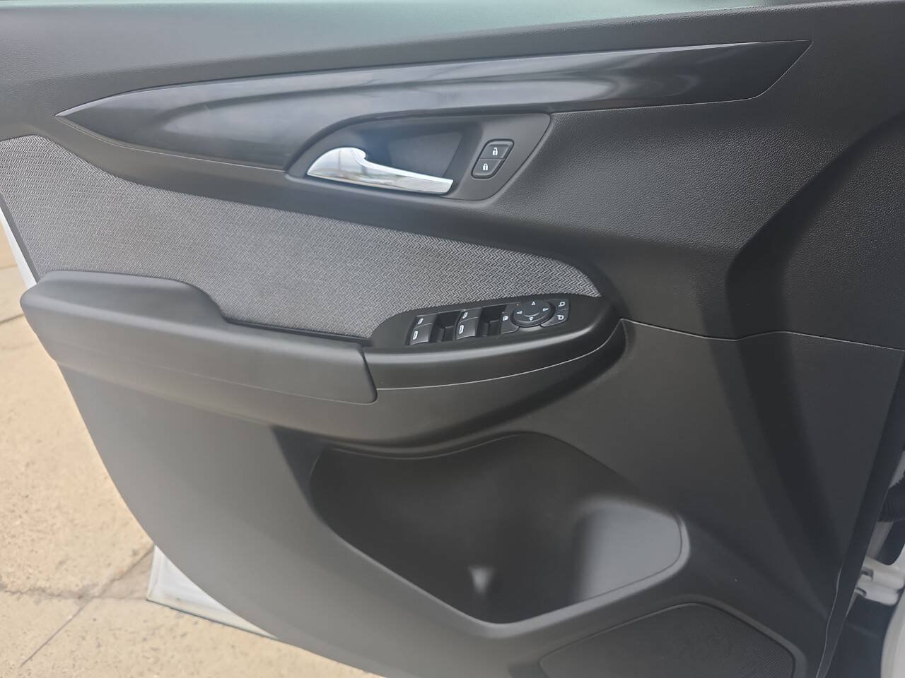 Used 2024 Chevrolet TrailBlazer LS FWD image 9