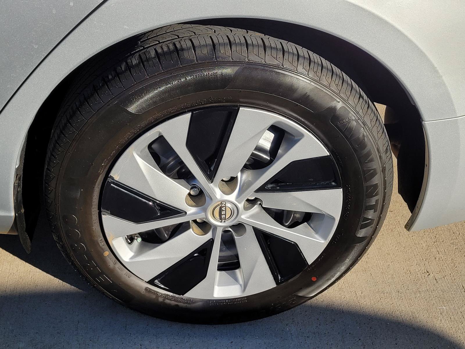 Used 2023 Nissan Altima 2.5 S FWD image 22